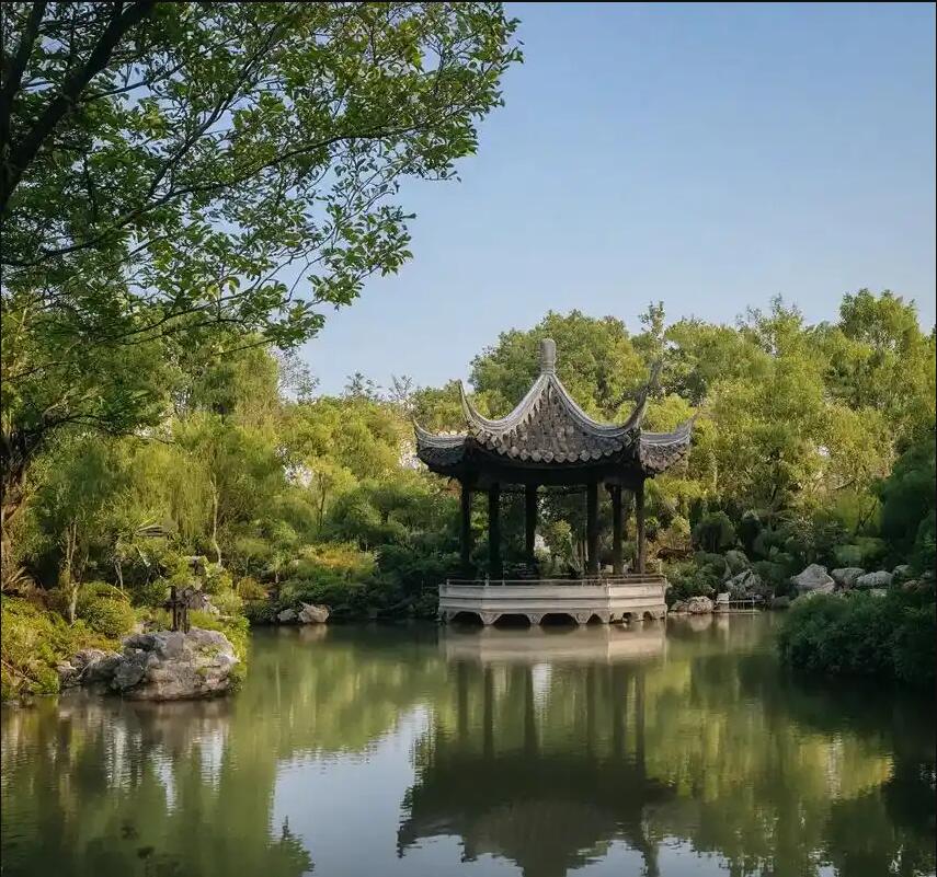 鹤岗兴安绮琴餐饮有限公司